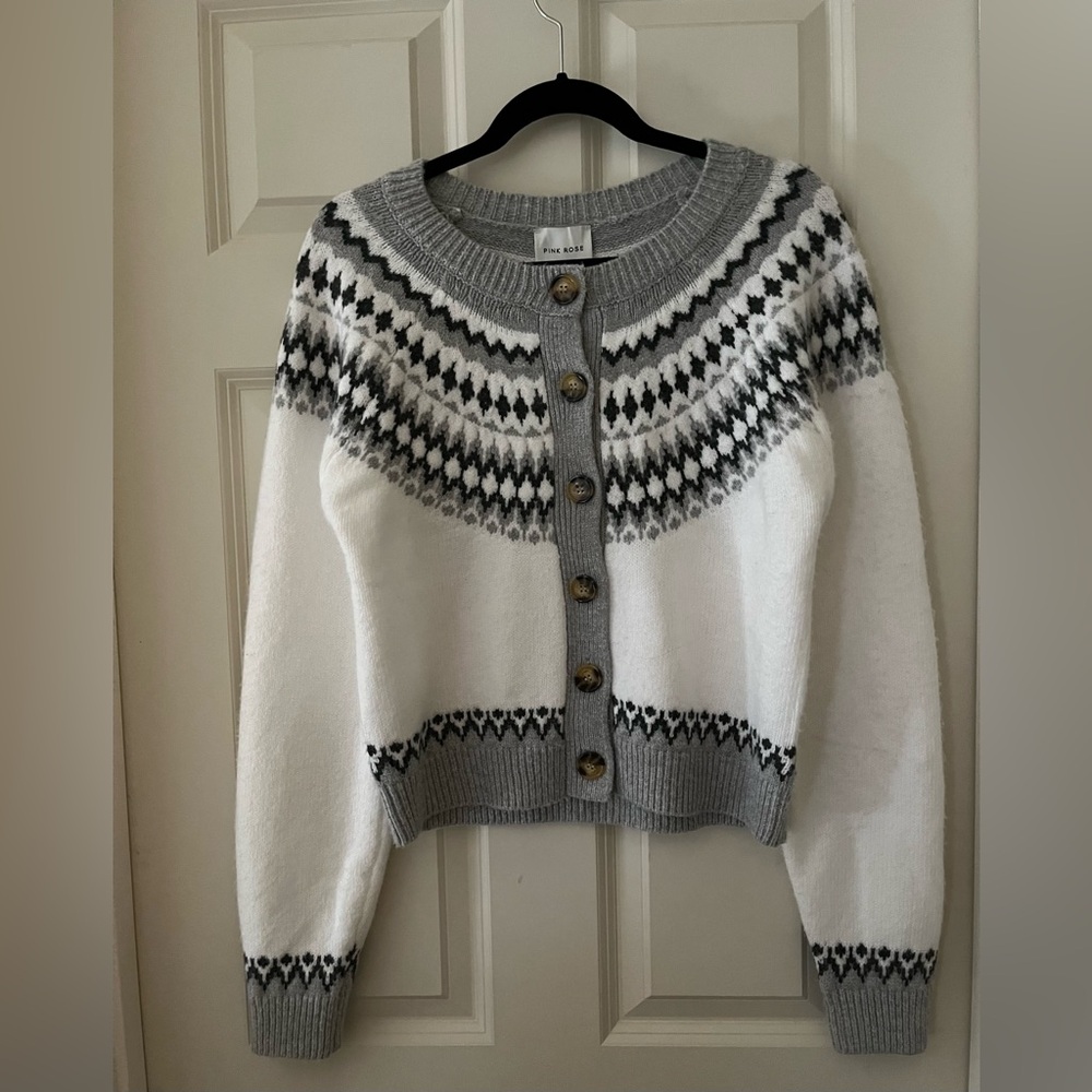 NWT Pink Rose Fair Isle Cardigan Sweater white, Black, Gray soft cozy M winter